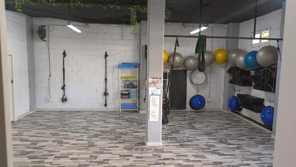 sala de Pilates terapéutico en NeoPostural Málaga